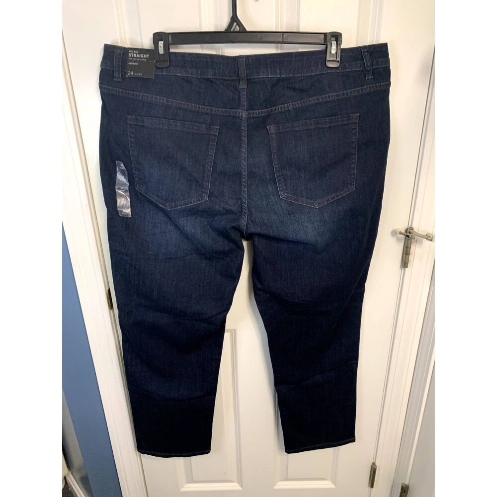 Lane Bryant Venezia Mid Rise Straight Jean Size 24 Short - NWT - Picture 2 of 4